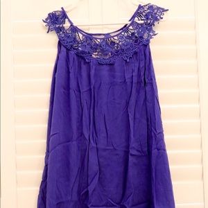 Shift dress with detailed neckline